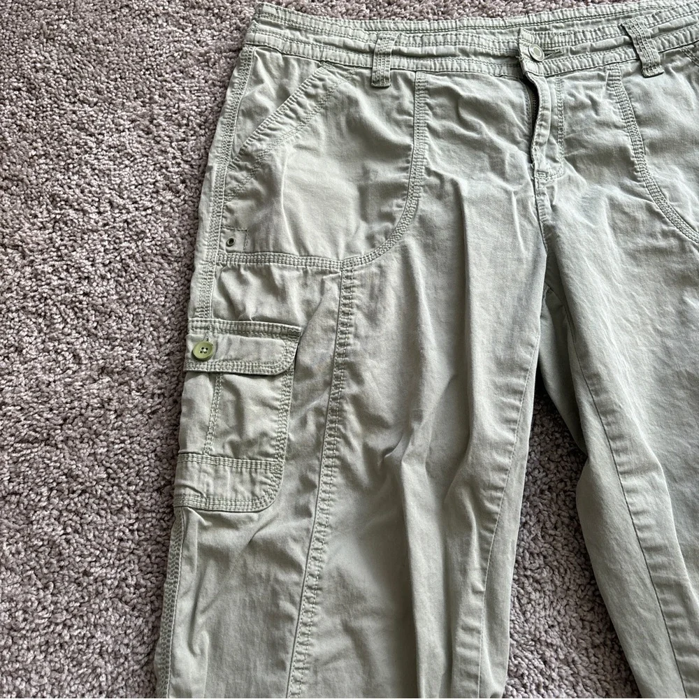 Faded Glory Size 12 Olive Green Cargo Capris - Picture 2 of 6